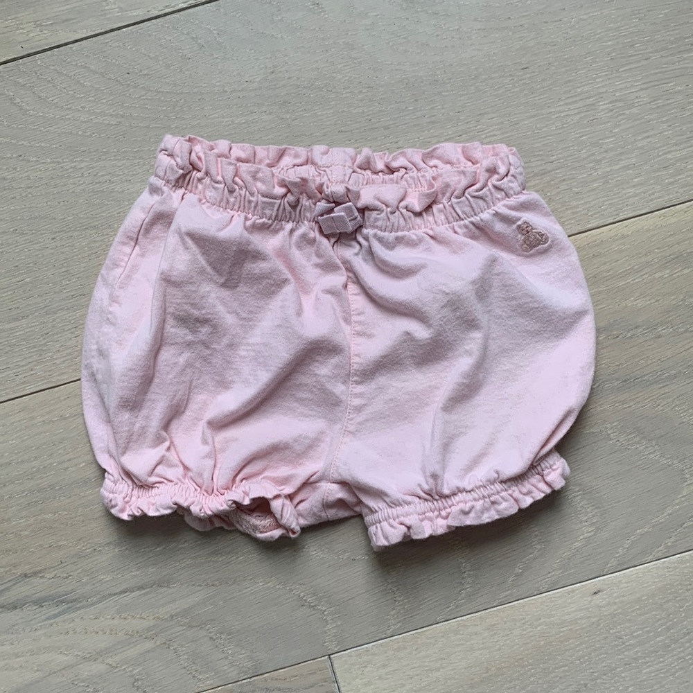 Gap pink baby girl 12-18m bubble shorts